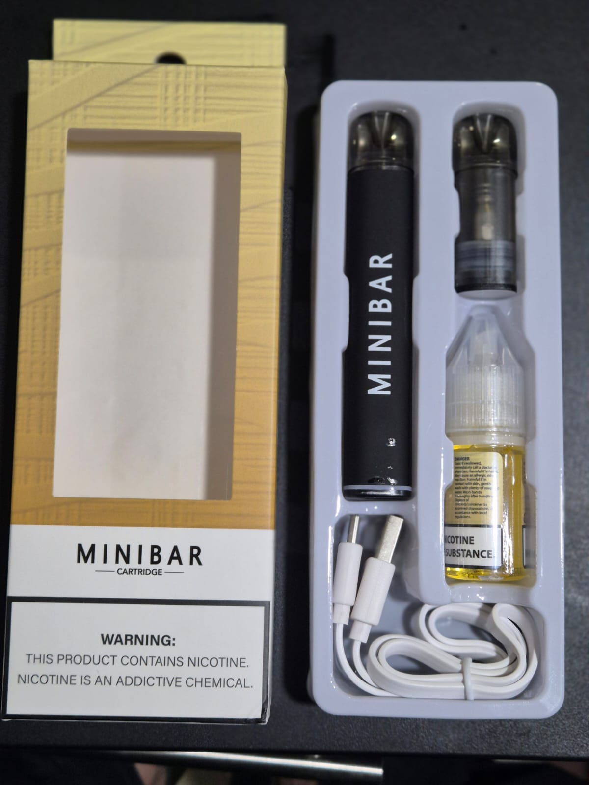 MINIBAR Pod Kit (2 Cartrige + 10ml Flavour bottle)